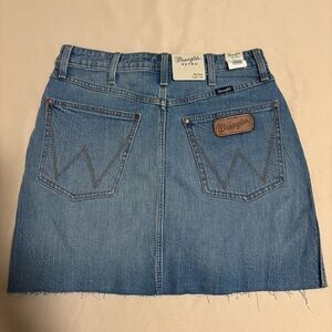 Wrangler Retro size 5/28 Women's Blue Denim Skirt